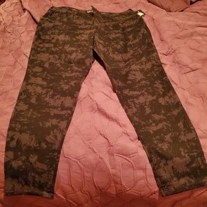 Curvy fit Skinny leg jeans
